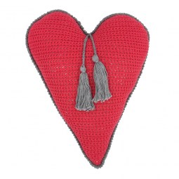 heart-red-fringes-grey3
